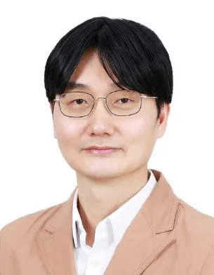 Tae-Woo Lee photo
